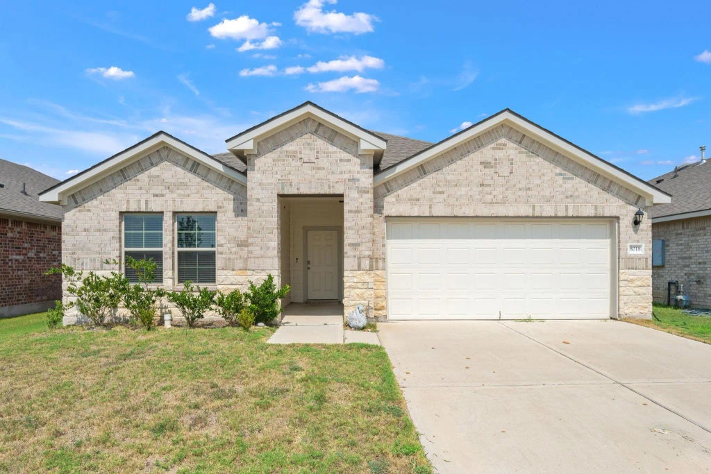 8018 Front Nine, Navasota