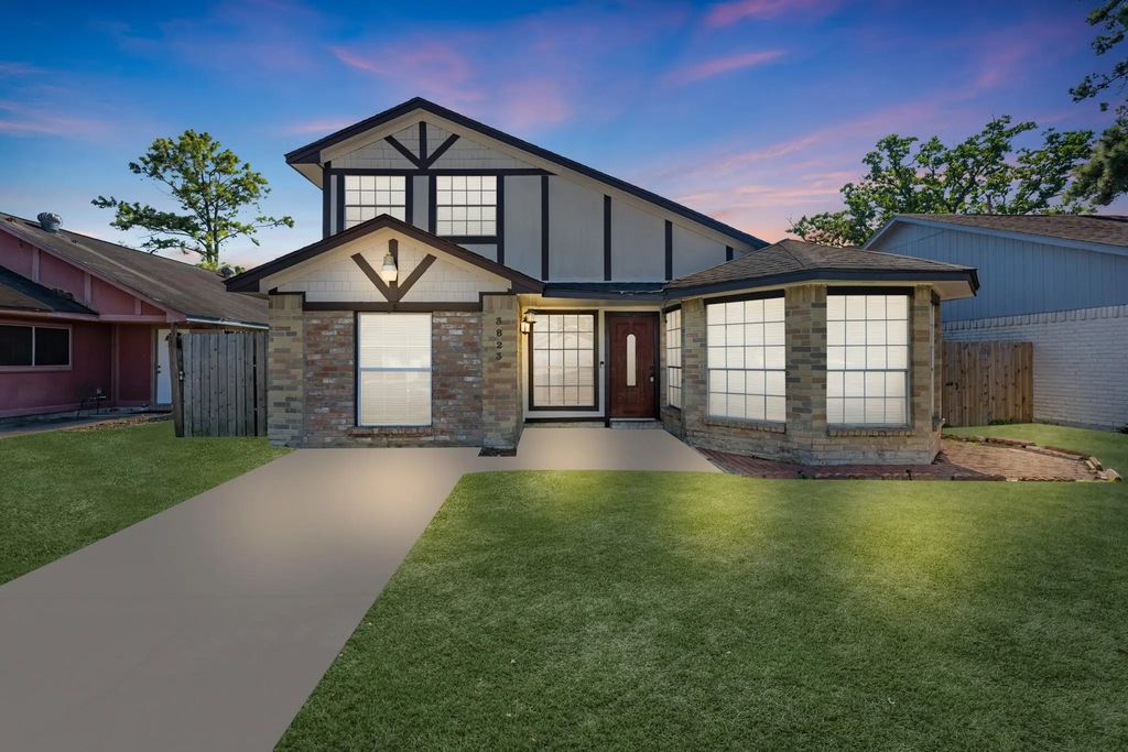 3823 Suttonford Drive, Houston