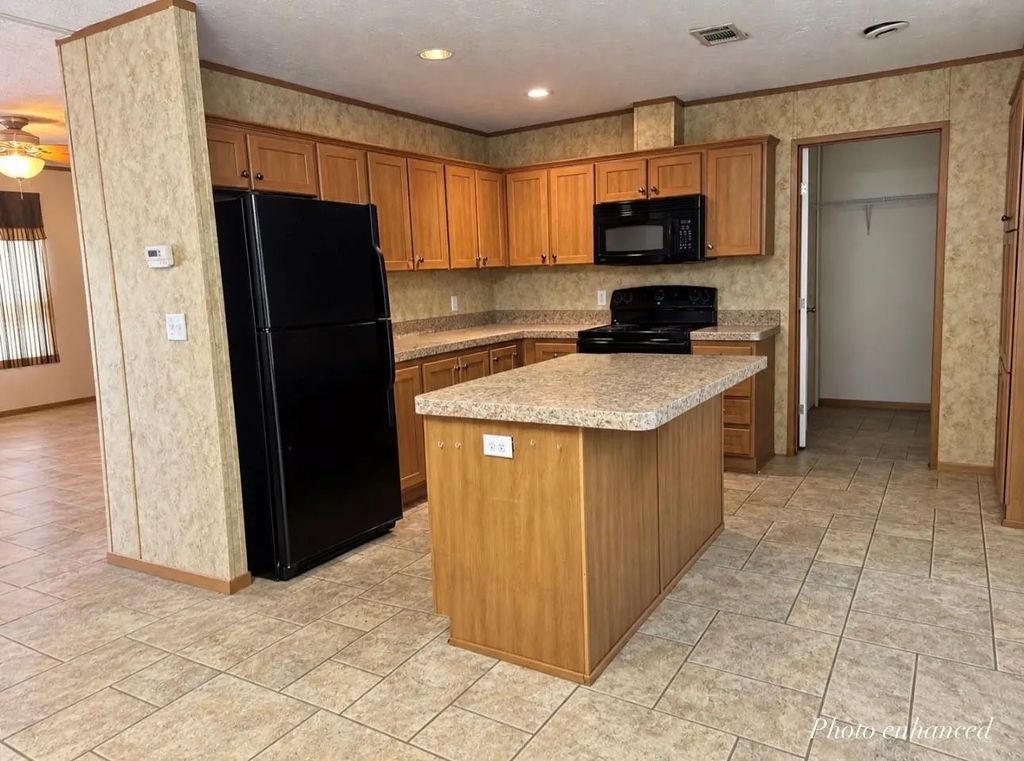 1413 Virginia Avenue, Nacogdoches