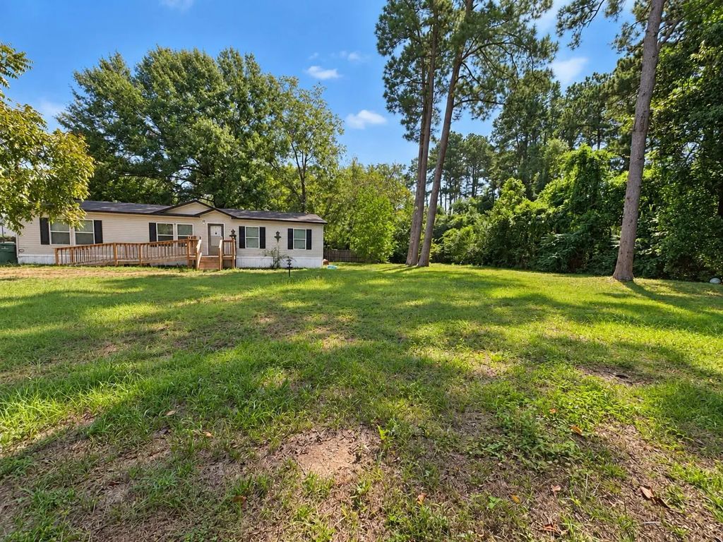 1413 Virginia Avenue, Nacogdoches