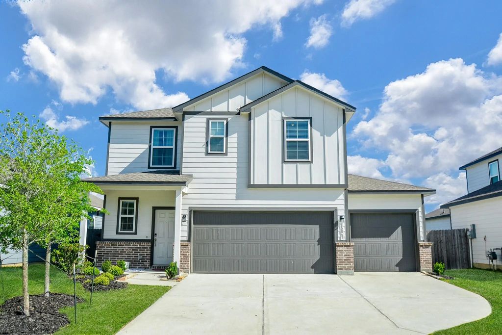 16843 Bristle Cone Way, Conroe