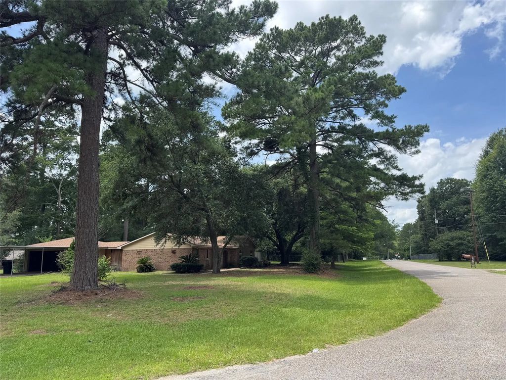 30819 Meadow Wood Drive, Magnolia