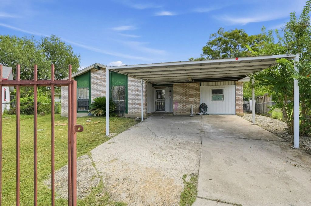 5302 Pirate Cove, San Antonio