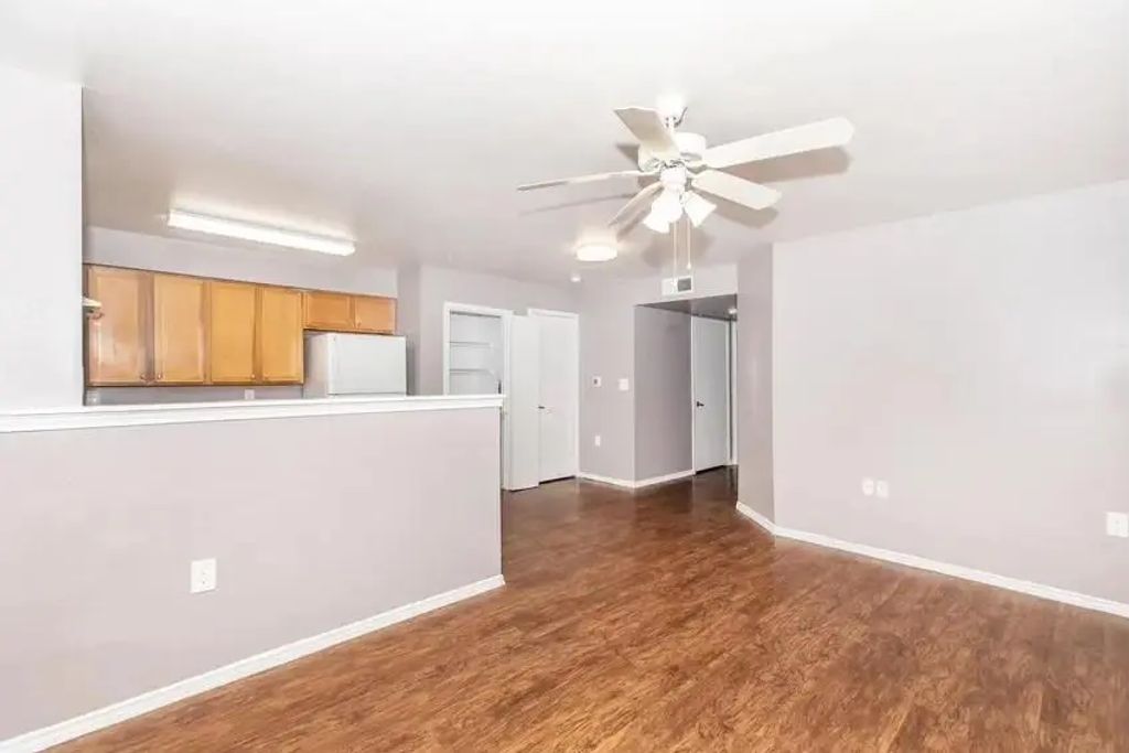 12151 N Interstate Hwy 35 D, Austin
