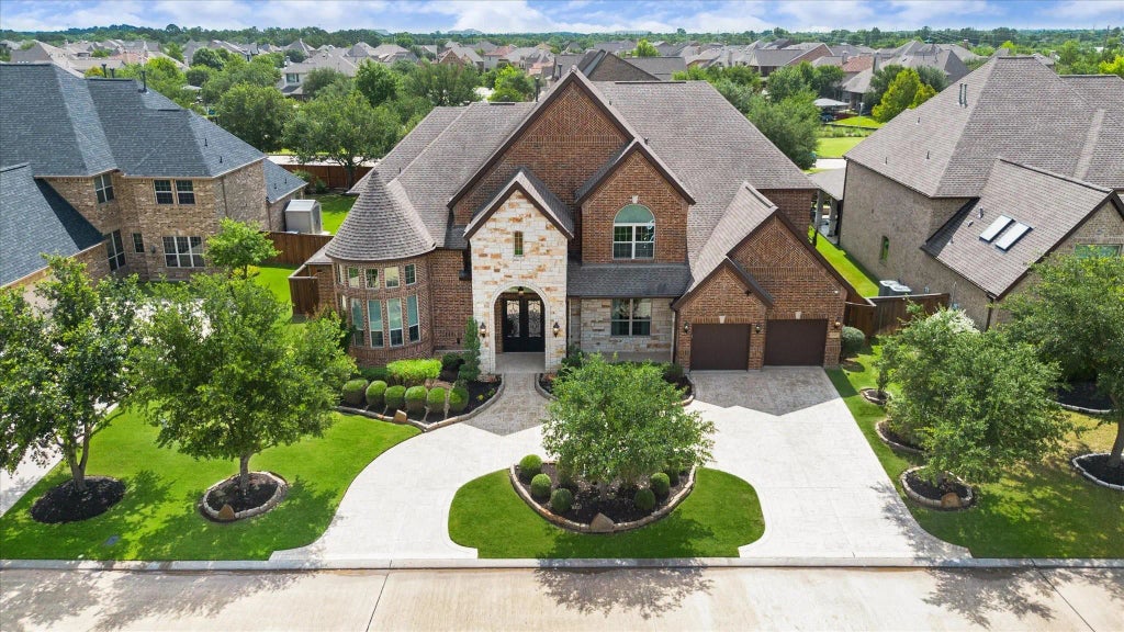 10306 Grape Creek Grove Lane, Cypress