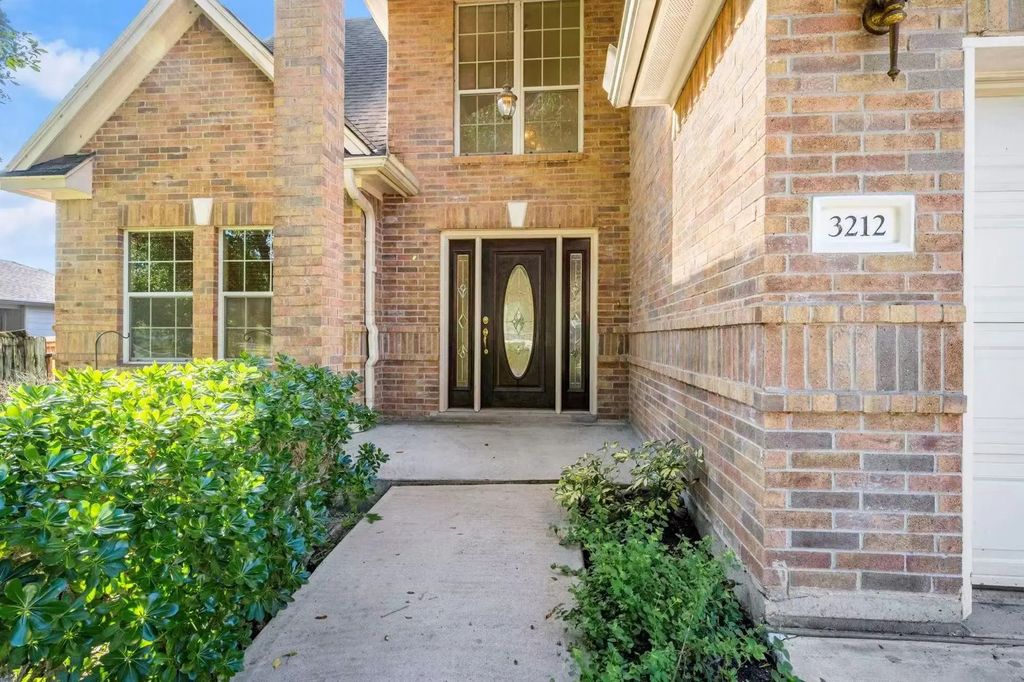 3212 Glastonbury Drive, Pearland