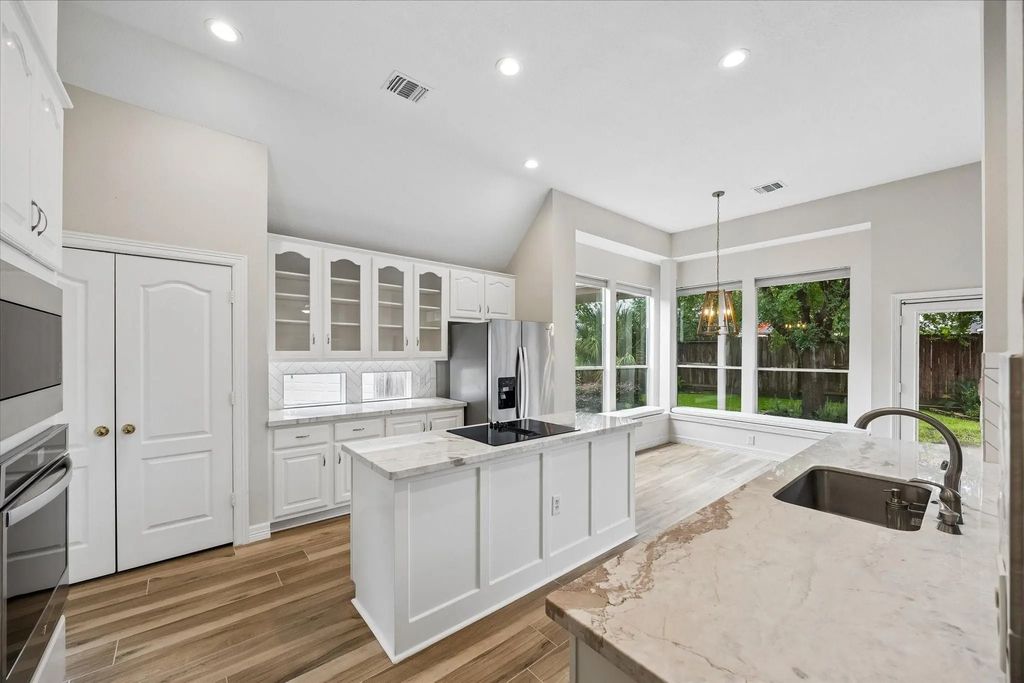 5306 Summerland Ridge Court, Houston