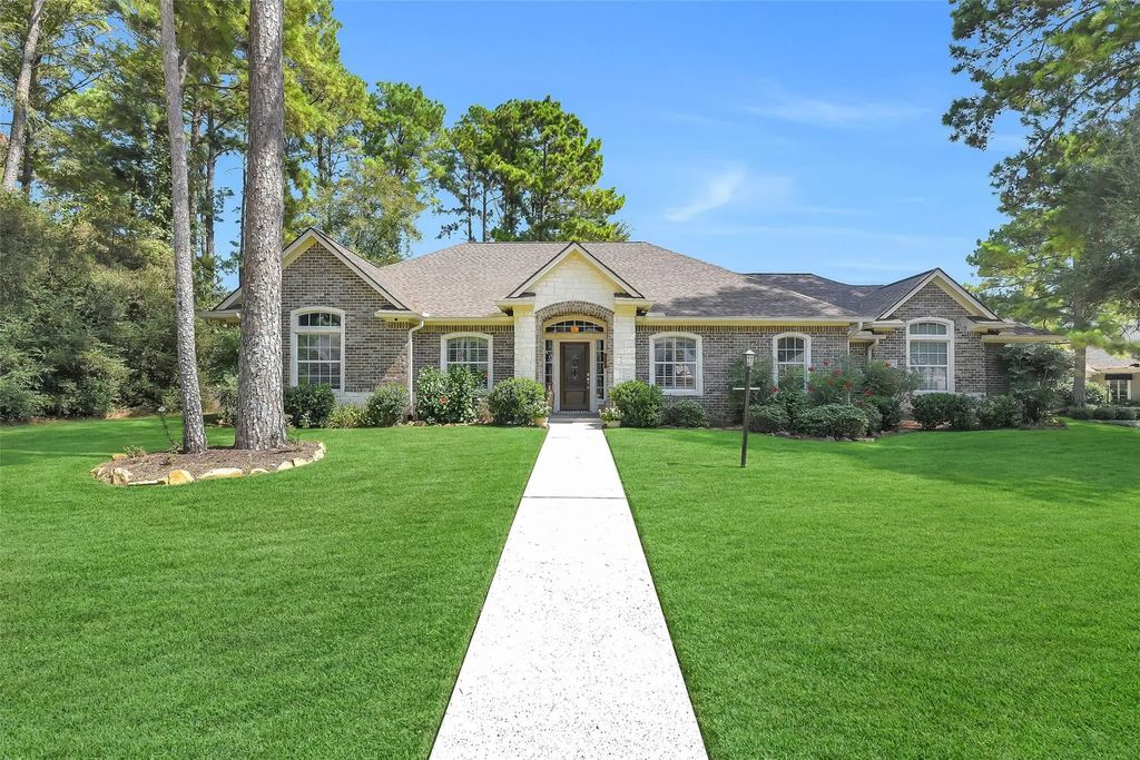 8 Fairfield Drive, Montgomery