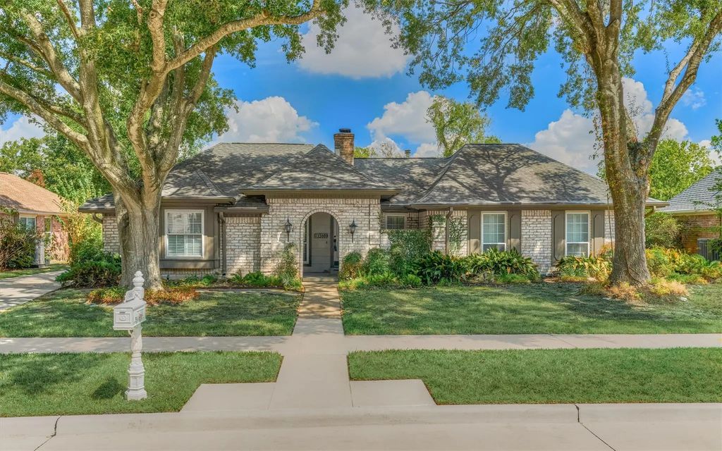 15606 Australia Street, Houston