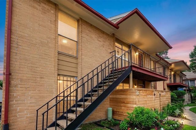 12955 Woodforest Boulevard 32, Houston