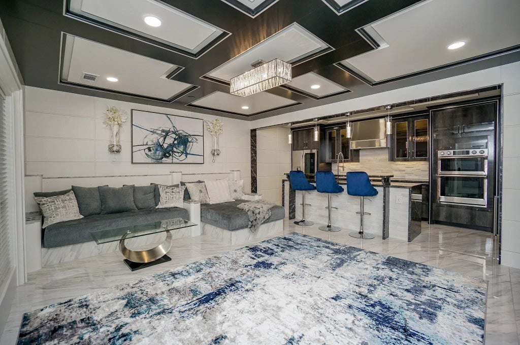 5711 Sugar Hill Drive 29, Houston