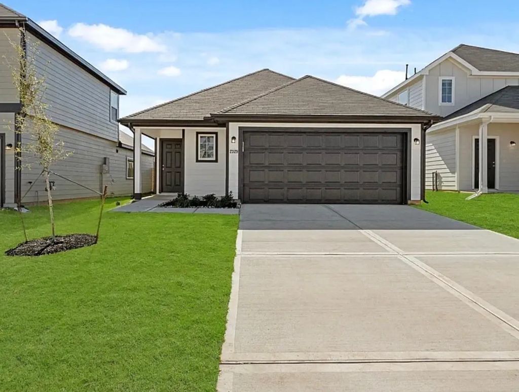 2329 Mooneye Court, Conroe