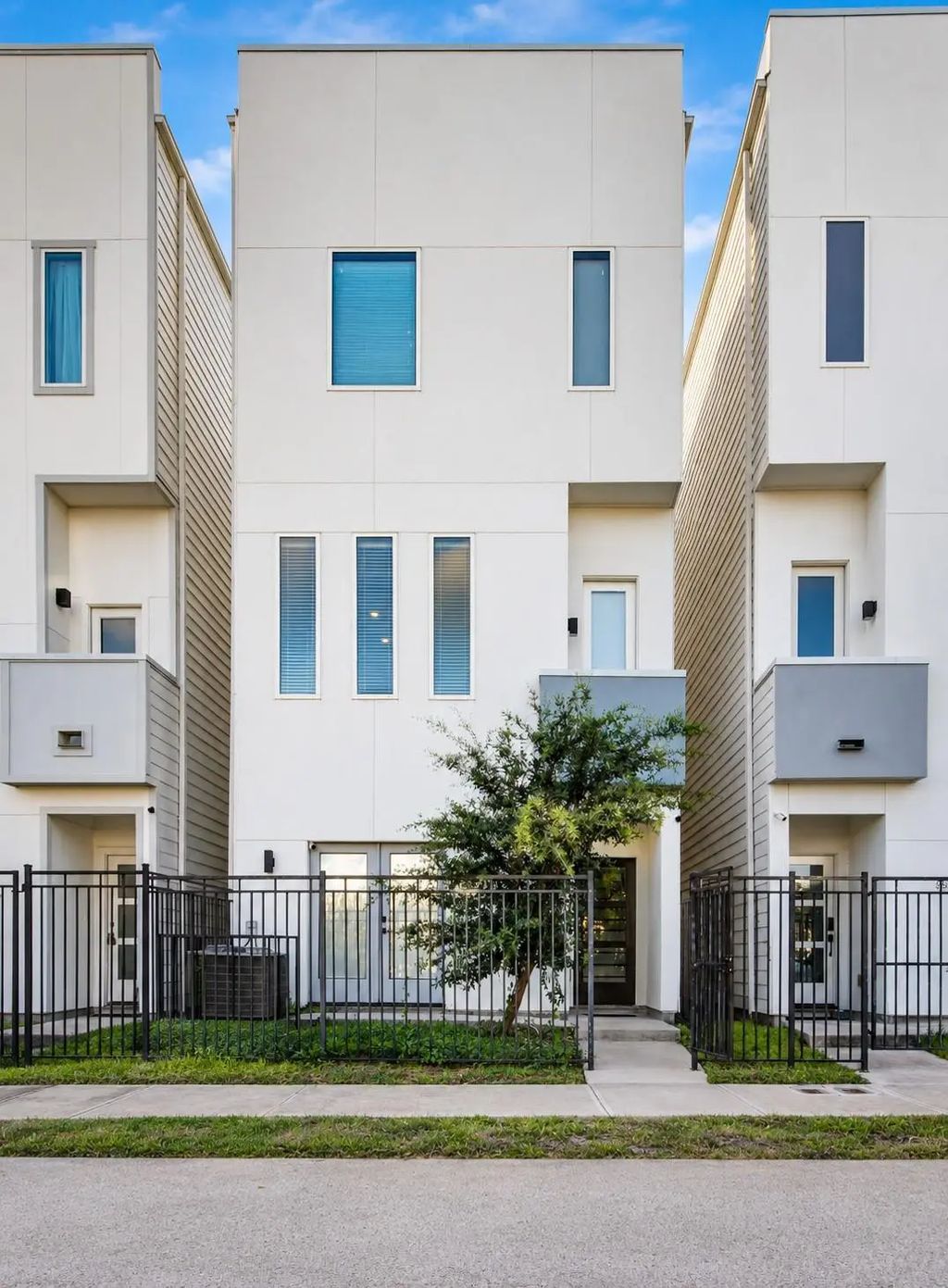 6344 Culberson Street, Houston