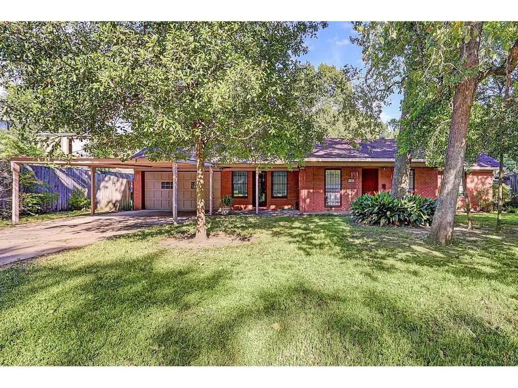1522 Johanna Drive, Houston