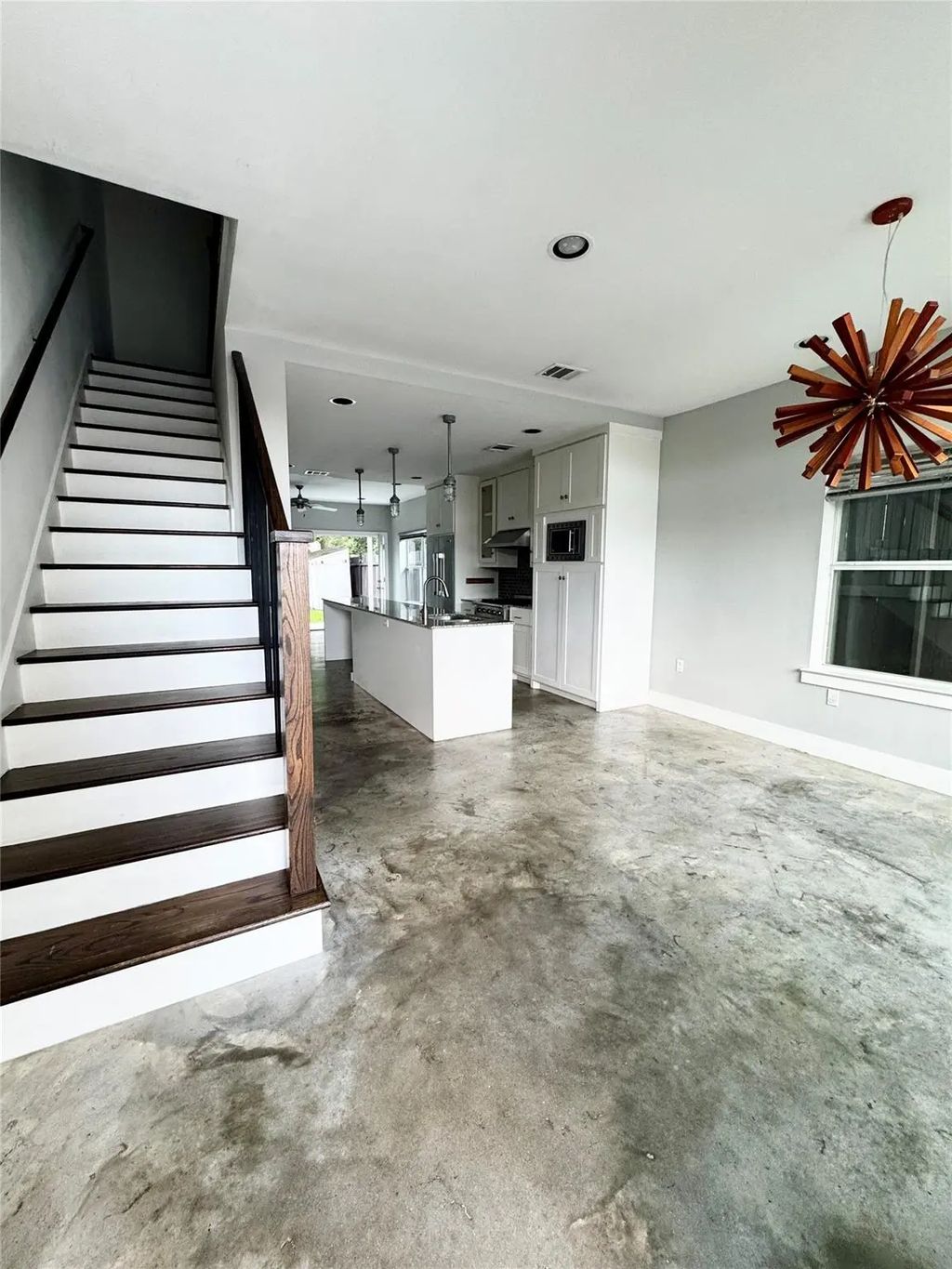 612 E 29th Street, Houston