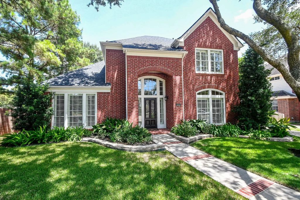 1703 Fall Ridge Circle, Katy