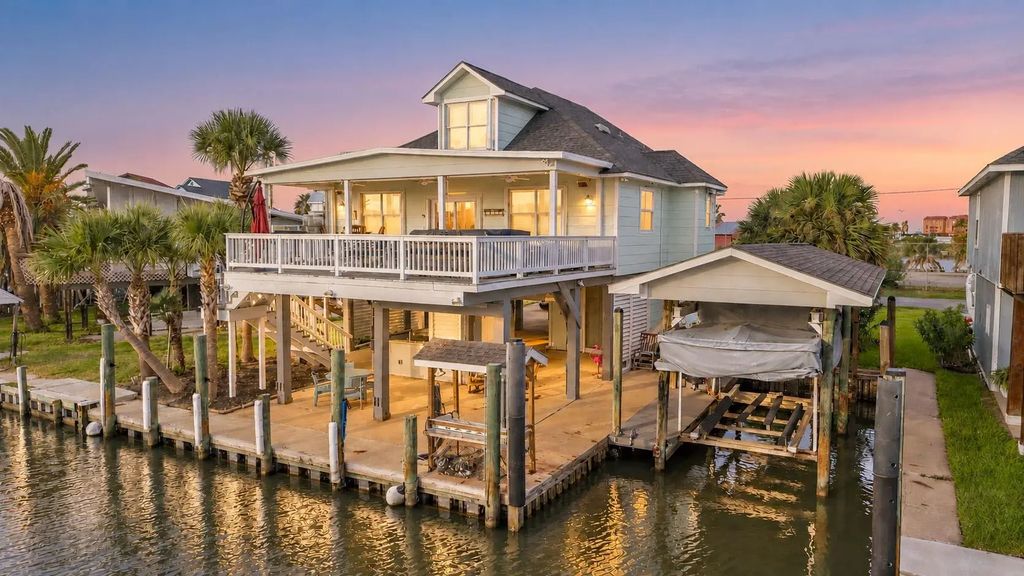 19 King Fish Lane, Freeport