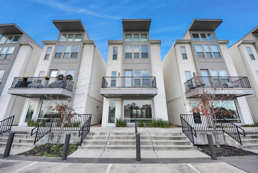 18716 Centro Main Street, Shenandoah