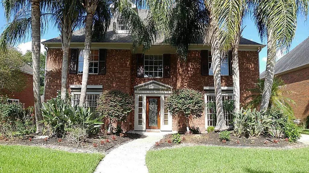 2105 Meadow Parkway N N, League City