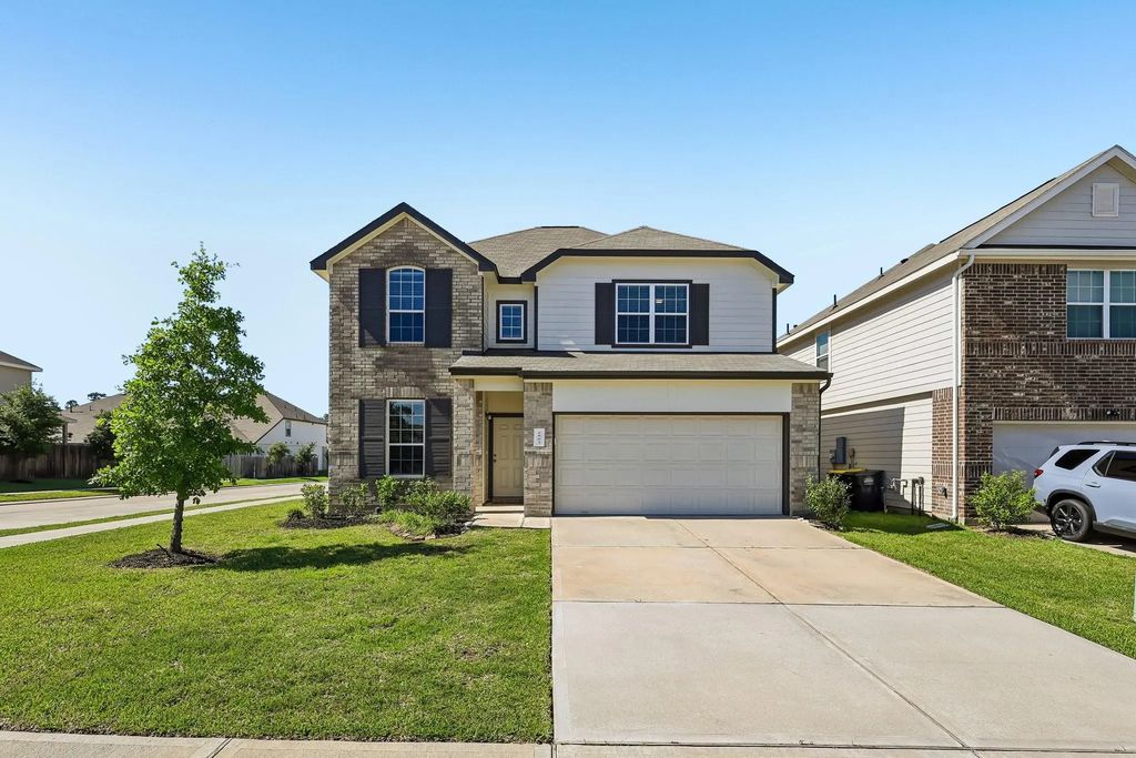 2903 August Mist Court, Conroe