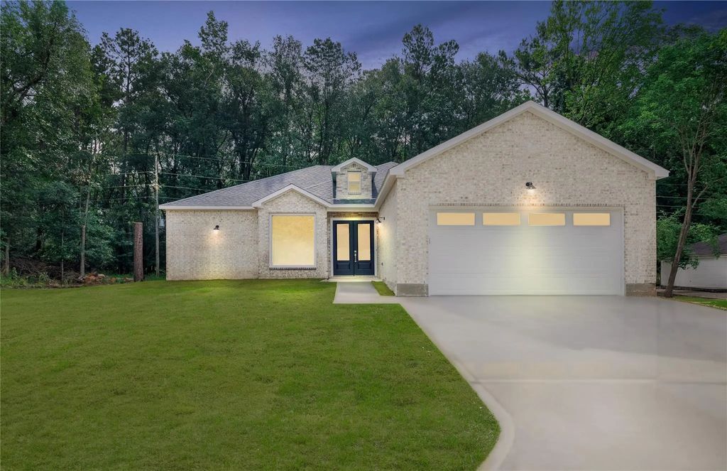 1049 Broadmoor Drive, Huntsville