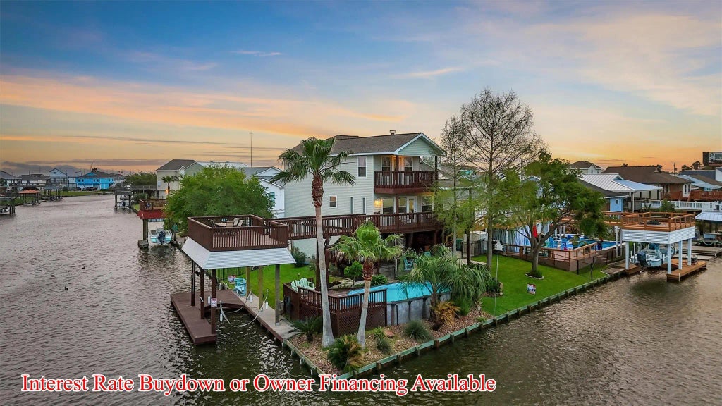 9 S Sandpiper Street, La Marque