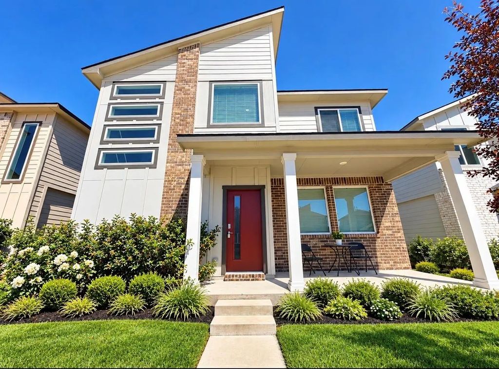 771 Double Mountain Road, College Station