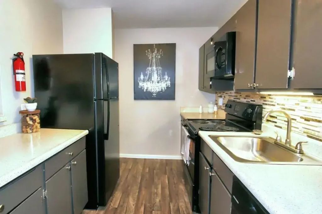 8000 Midcrown Drive 2502, San Antonio
