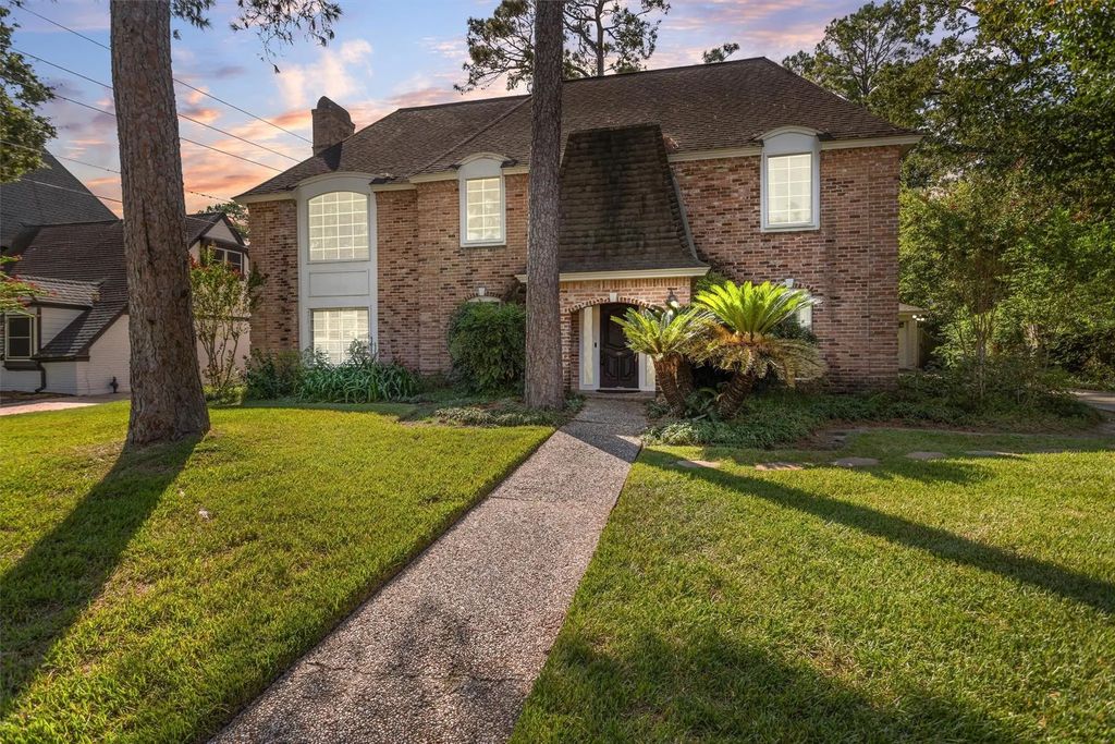 5611 Pebble Springs Drive, Houston