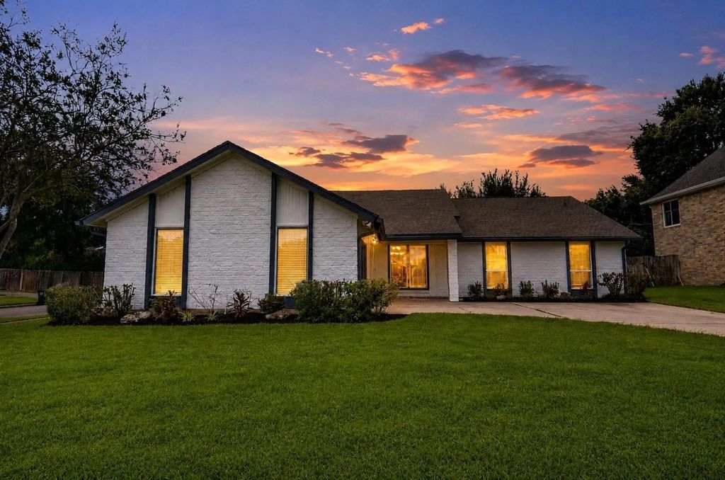 2903 Pepperwood, Sugar Land
