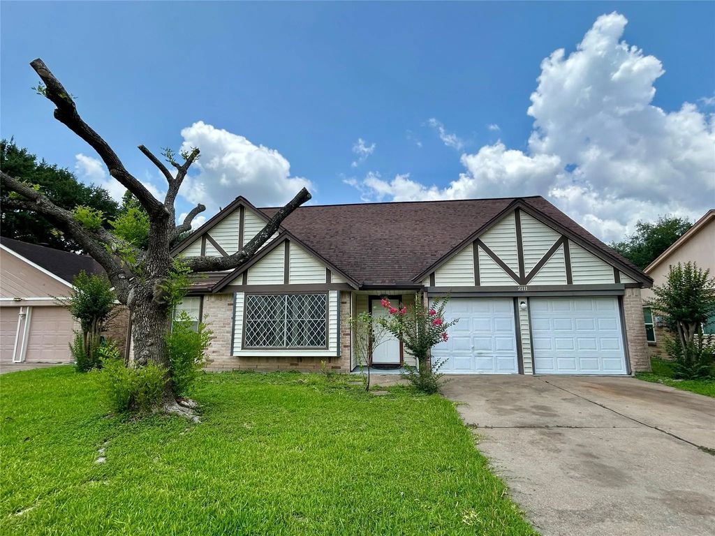 2111 Landcircle Court, Sugar Land