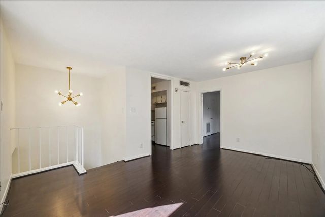 3401 Timmons Lane 14, Houston