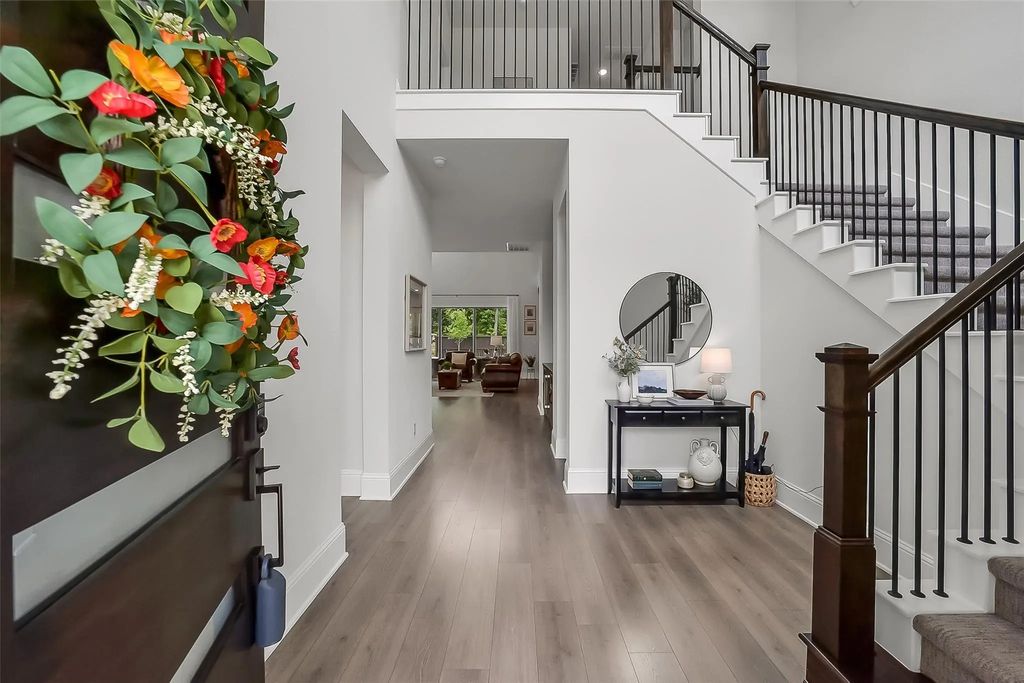 22048 Breakwater Lane, Porter