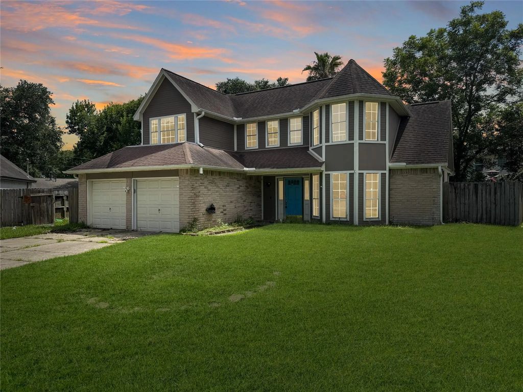 4514 Beechcraft Street, Seabrook