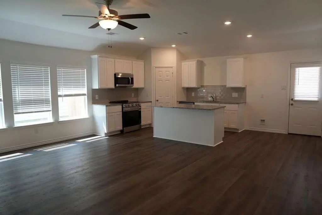 509 Oak Chase Avenue, Dayton