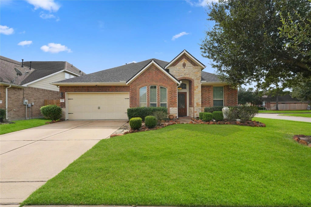 17923 Old Forest Lane, Houston