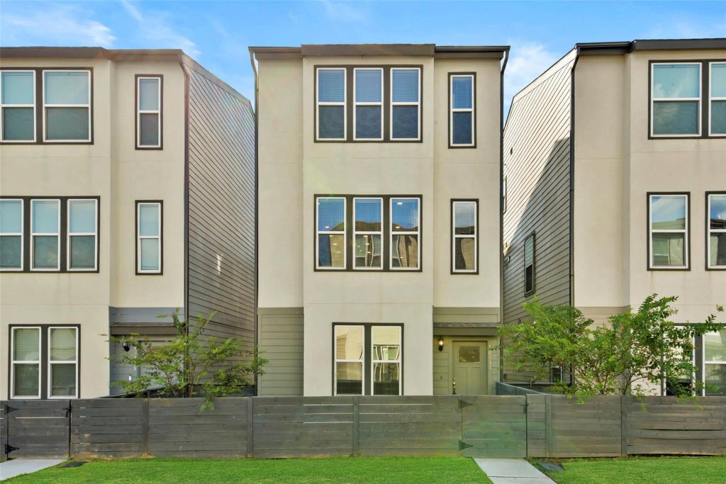 18431 Idyllic Alley, Shenandoah