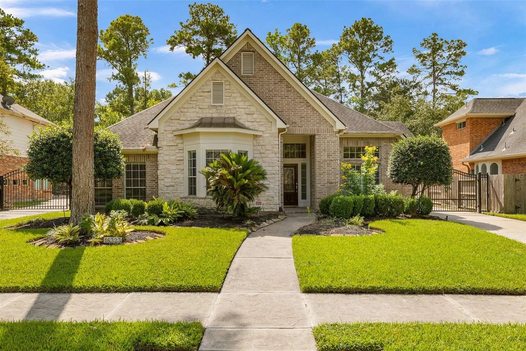 16323 Haden Crest Court, Cypress