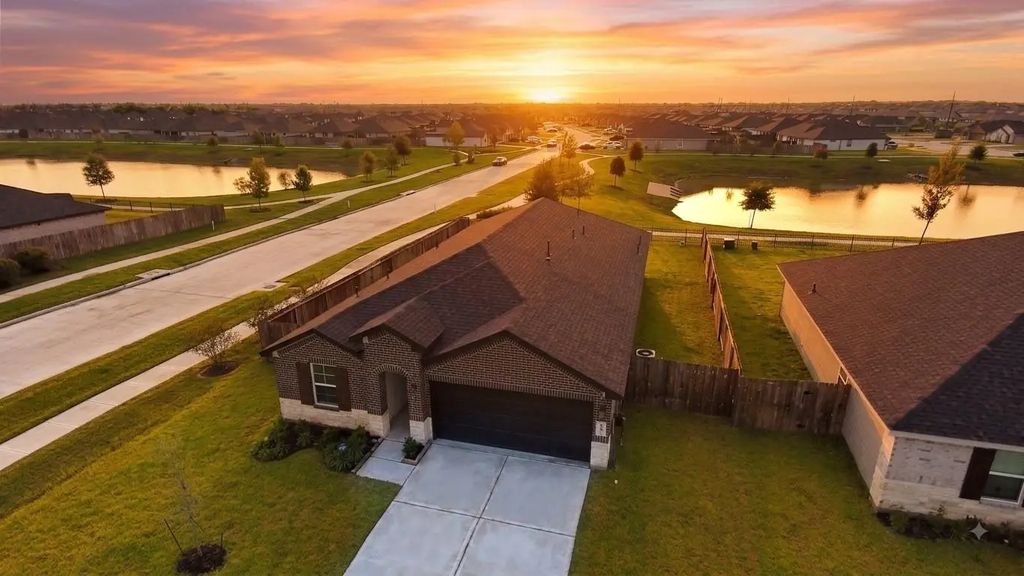 8510 Tropical Breeze Way, Rosharon