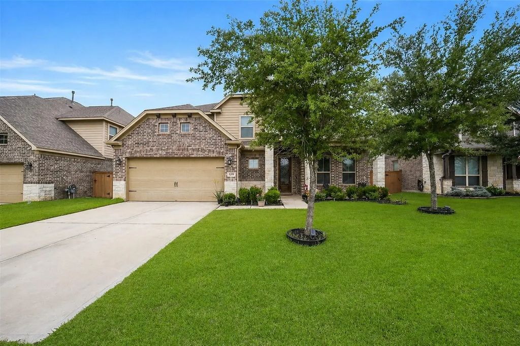 5319 Lauren Manor Drive, Brookshire