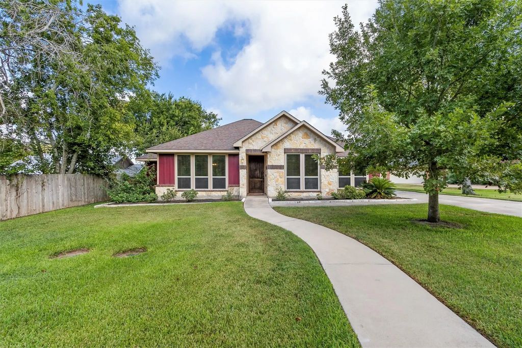 1519 Felder Street, Navasota