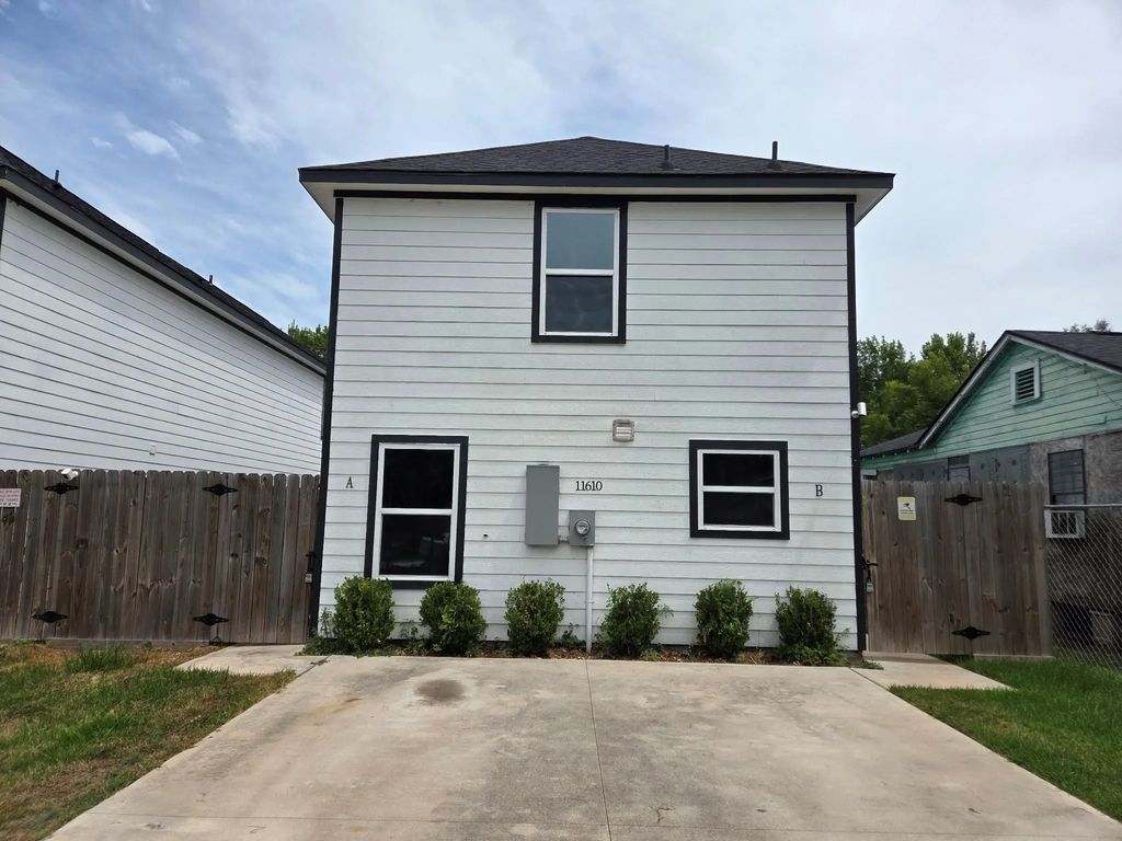 11610 Danford Lane A, Houston