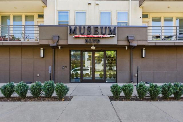 4819 Caroline Street 103, Houston