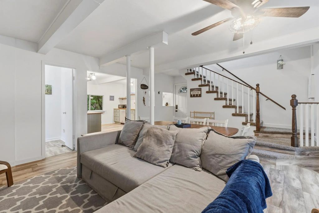 465 Creek Drive, Onalaska