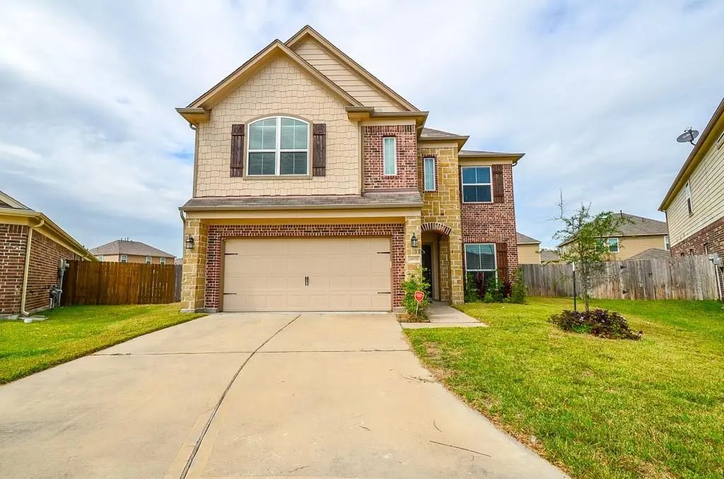 14935 Vinegrove Falls Court, Cypress