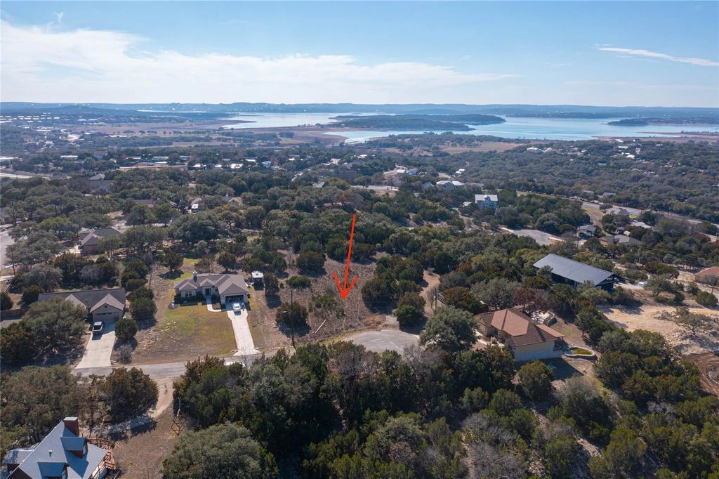 143 Swallow Court, Canyon Lake