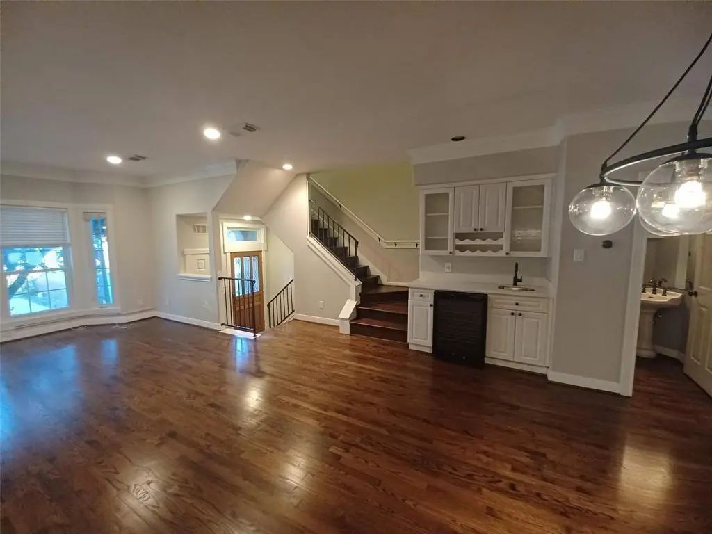 1321 Woodhead Street, Houston
