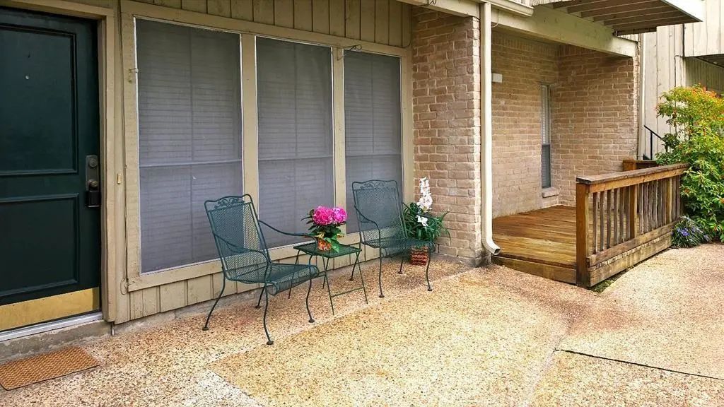2100 Tanglewilde Street 559, Houston