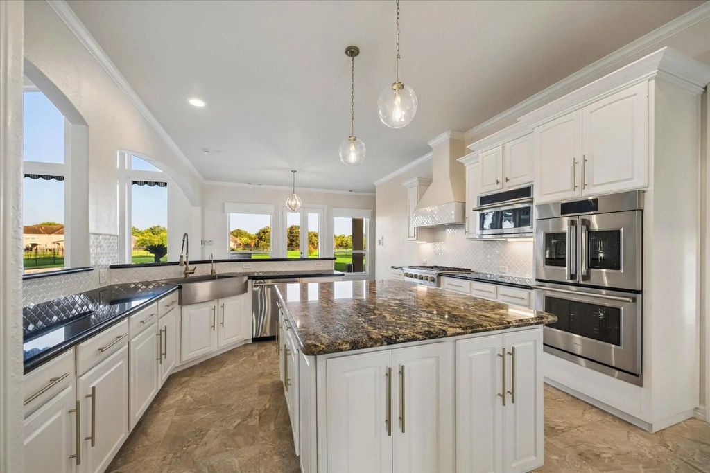 4511 Creek Point Lane, Missouri City