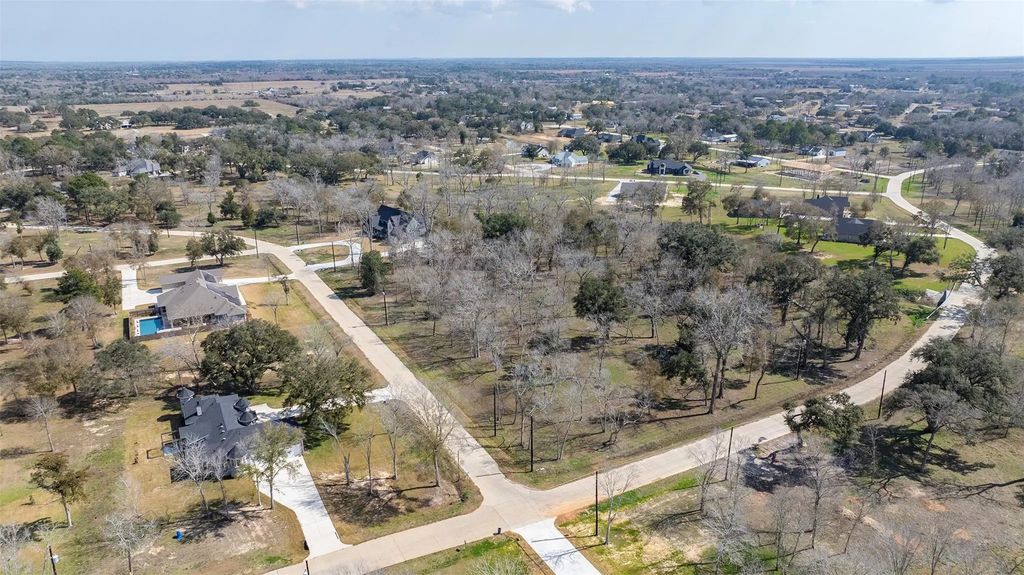 4707 Shadow Pond Lane, Alvin